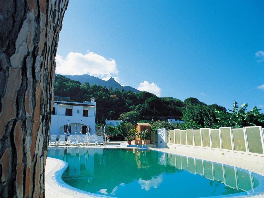 Hotel L'Approdo カザミッチョラ・テルメ エクステリア 写真